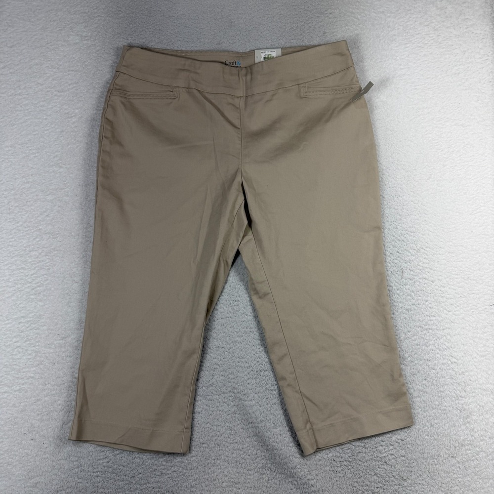 Croft & Barrow Pants Women's Beige Effortless Stretch Capri Pants 18 (38x21) NWT